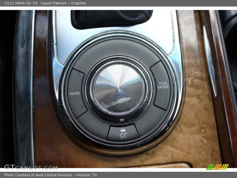 Liquid Platinum / Graphite 2011 Infiniti QX 56