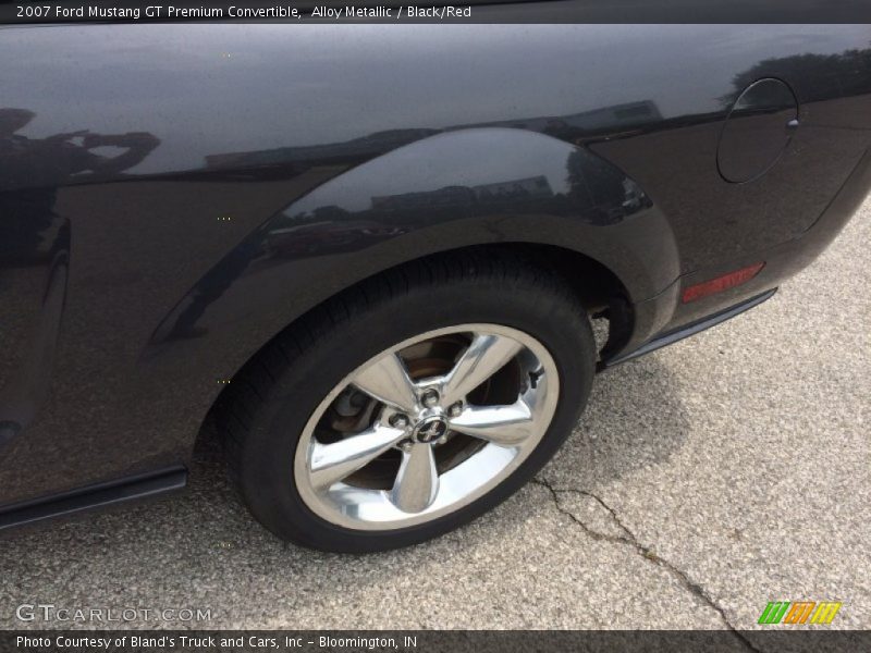 Alloy Metallic / Black/Red 2007 Ford Mustang GT Premium Convertible