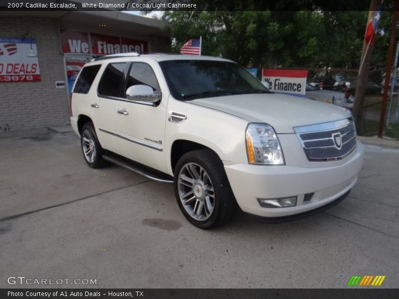 White Diamond / Cocoa/Light Cashmere 2007 Cadillac Escalade