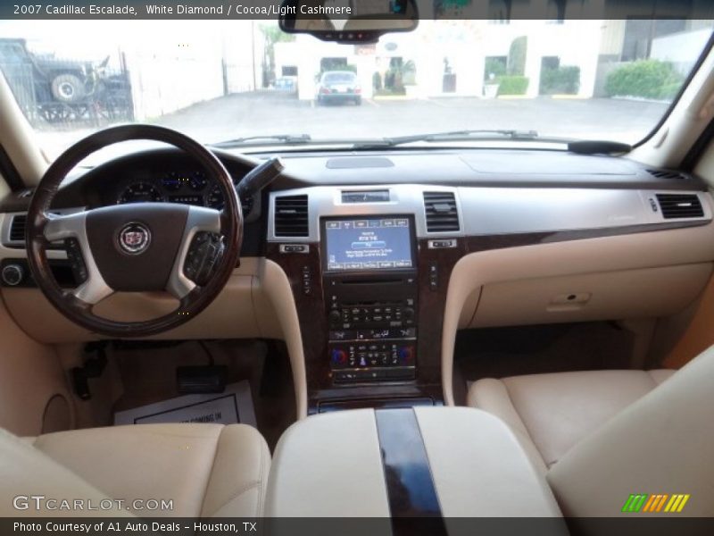 White Diamond / Cocoa/Light Cashmere 2007 Cadillac Escalade