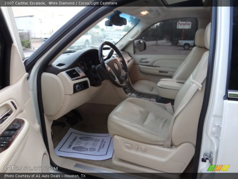 White Diamond / Cocoa/Light Cashmere 2007 Cadillac Escalade
