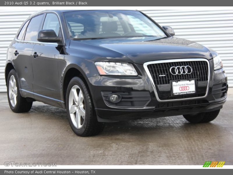 Brilliant Black / Black 2010 Audi Q5 3.2 quattro