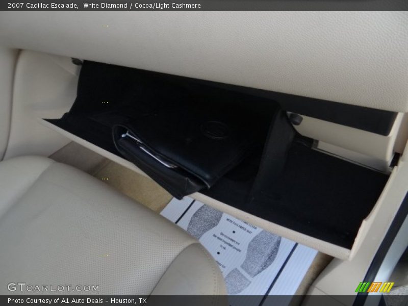 White Diamond / Cocoa/Light Cashmere 2007 Cadillac Escalade