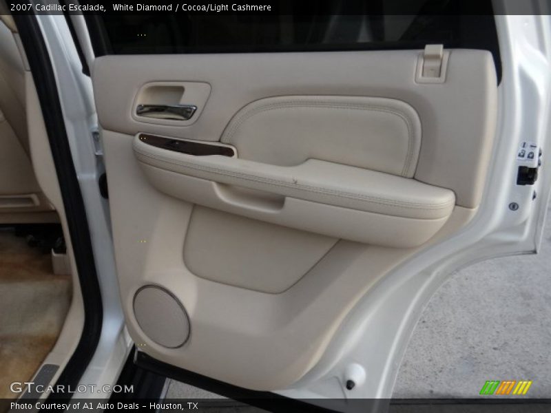 White Diamond / Cocoa/Light Cashmere 2007 Cadillac Escalade