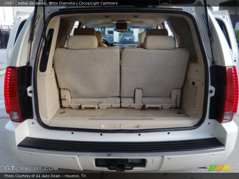 White Diamond / Cocoa/Light Cashmere 2007 Cadillac Escalade