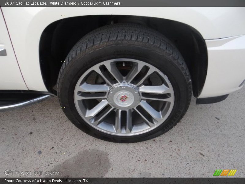 White Diamond / Cocoa/Light Cashmere 2007 Cadillac Escalade