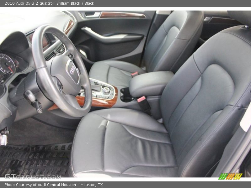 Brilliant Black / Black 2010 Audi Q5 3.2 quattro