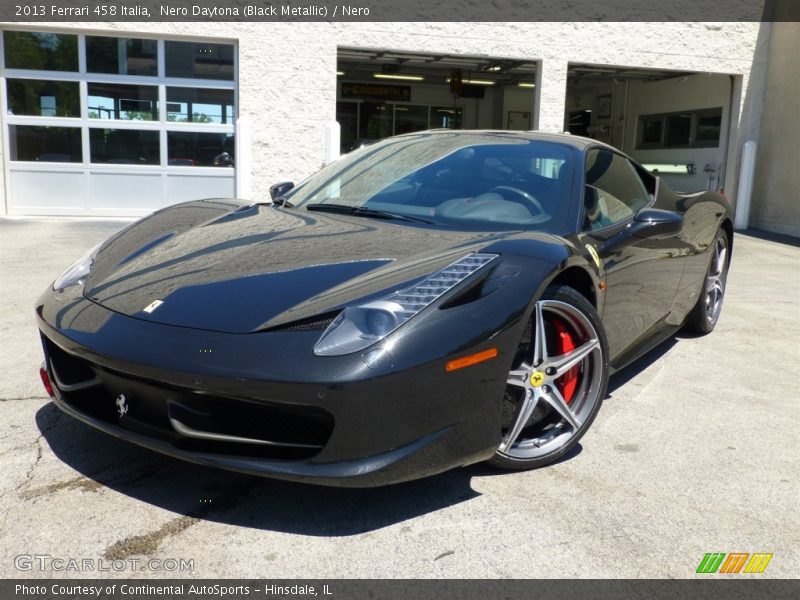 Front 3/4 View of 2013 458 Italia