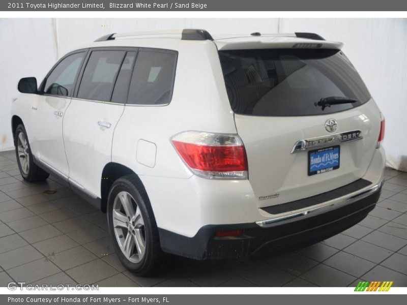 Blizzard White Pearl / Sand Beige 2011 Toyota Highlander Limited