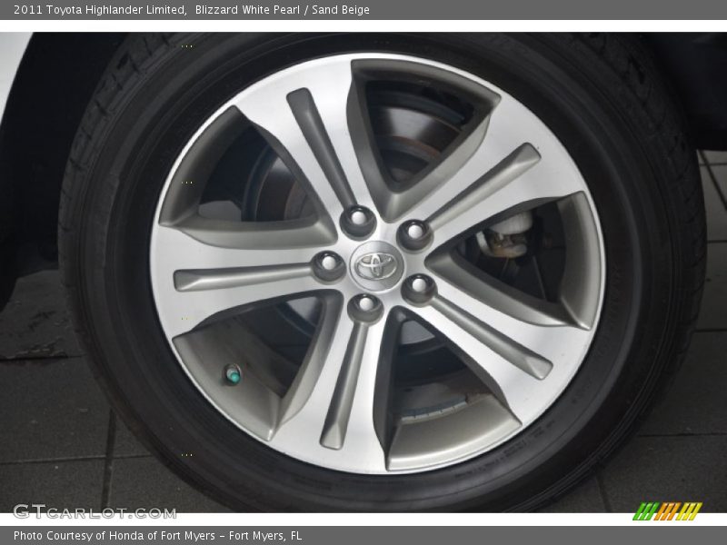 Blizzard White Pearl / Sand Beige 2011 Toyota Highlander Limited