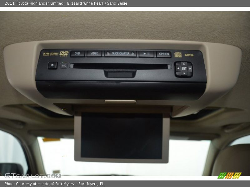 Blizzard White Pearl / Sand Beige 2011 Toyota Highlander Limited