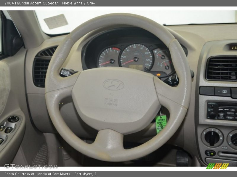 Noble White / Gray 2004 Hyundai Accent GL Sedan