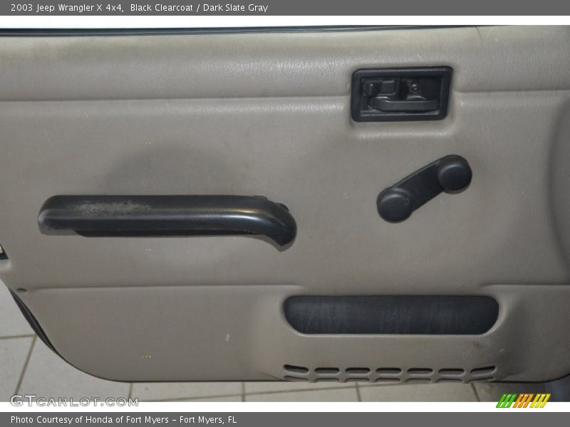 Black Clearcoat / Dark Slate Gray 2003 Jeep Wrangler X 4x4