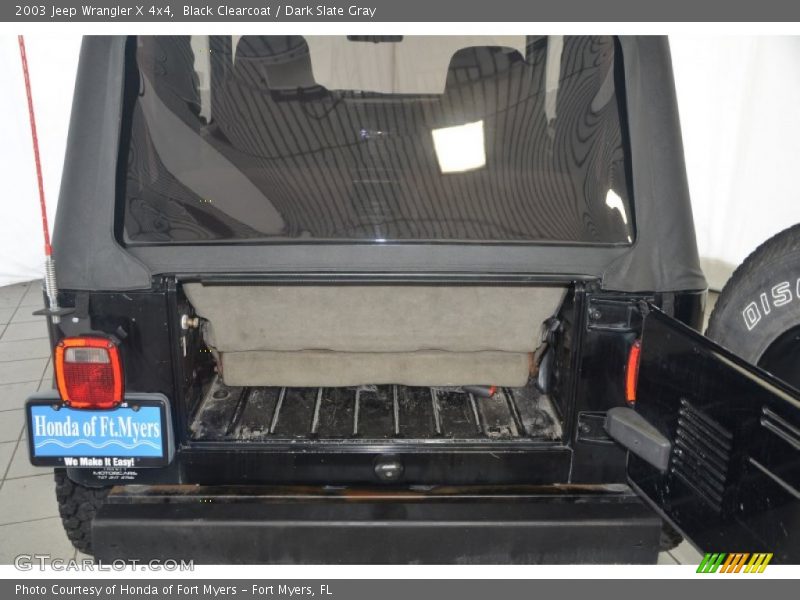 Black Clearcoat / Dark Slate Gray 2003 Jeep Wrangler X 4x4