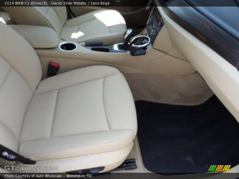 Glacier Silver Metallic / Sand Beige 2014 BMW X1 sDrive28i