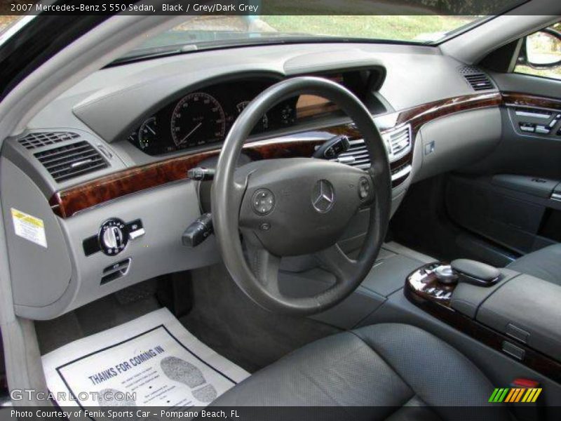 Black / Grey/Dark Grey 2007 Mercedes-Benz S 550 Sedan