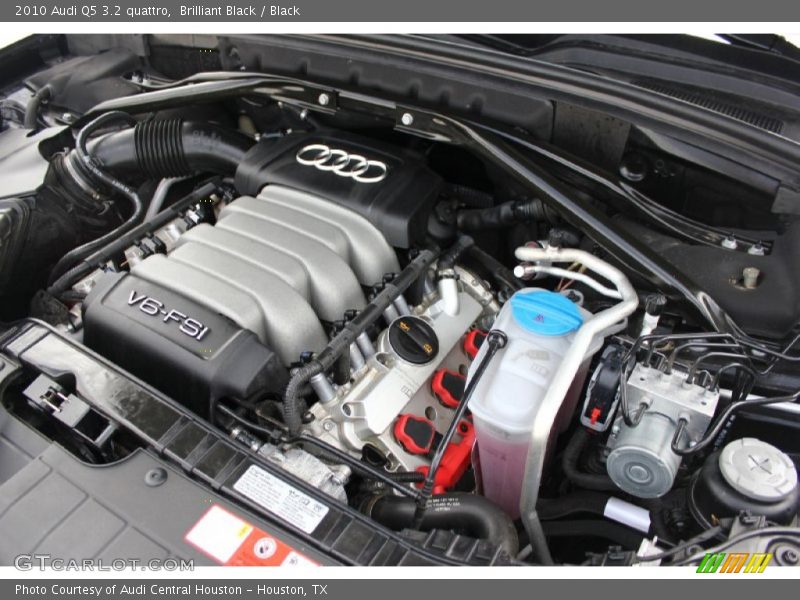 Brilliant Black / Black 2010 Audi Q5 3.2 quattro