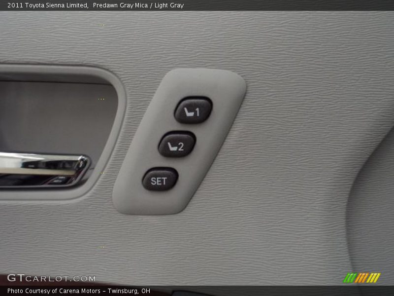 Predawn Gray Mica / Light Gray 2011 Toyota Sienna Limited