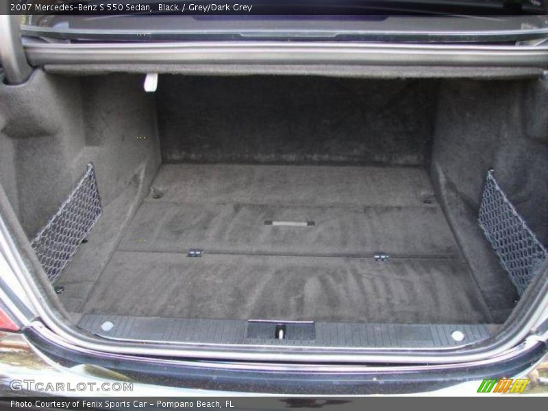 Black / Grey/Dark Grey 2007 Mercedes-Benz S 550 Sedan