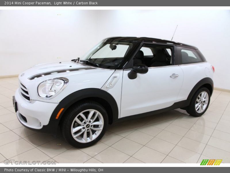 Light White / Carbon Black 2014 Mini Cooper Paceman