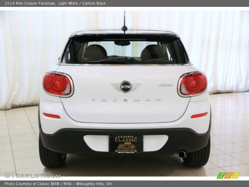 Light White / Carbon Black 2014 Mini Cooper Paceman