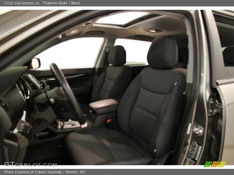 Titanium Silver / Black 2013 Kia Sorento LX