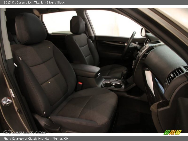 Titanium Silver / Black 2013 Kia Sorento LX