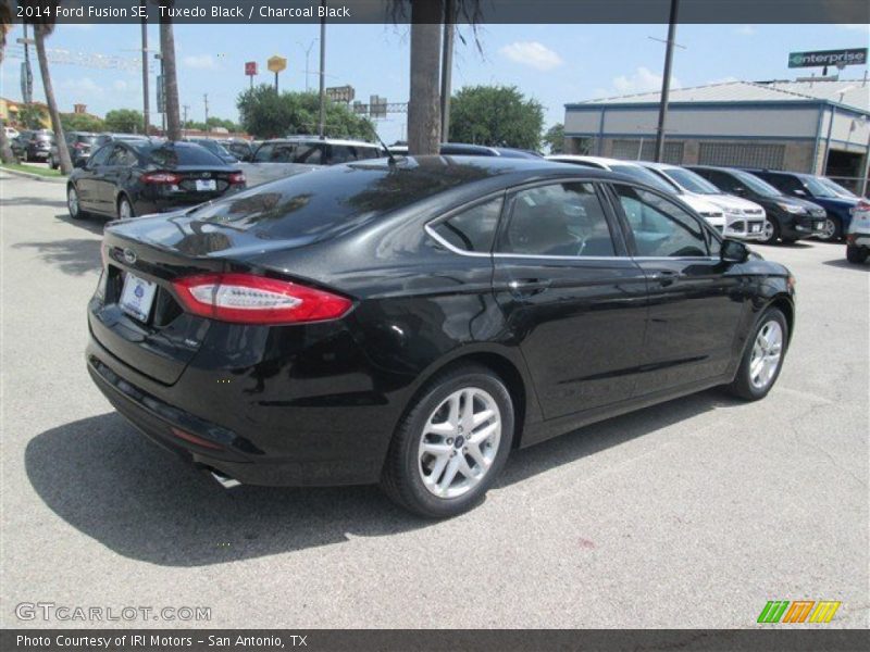 Tuxedo Black / Charcoal Black 2014 Ford Fusion SE