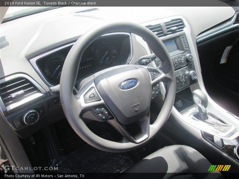 Tuxedo Black / Charcoal Black 2014 Ford Fusion SE