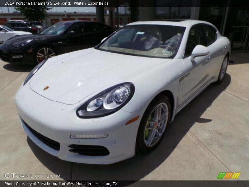 White / Luxor Beige 2014 Porsche Panamera S E-Hybrid