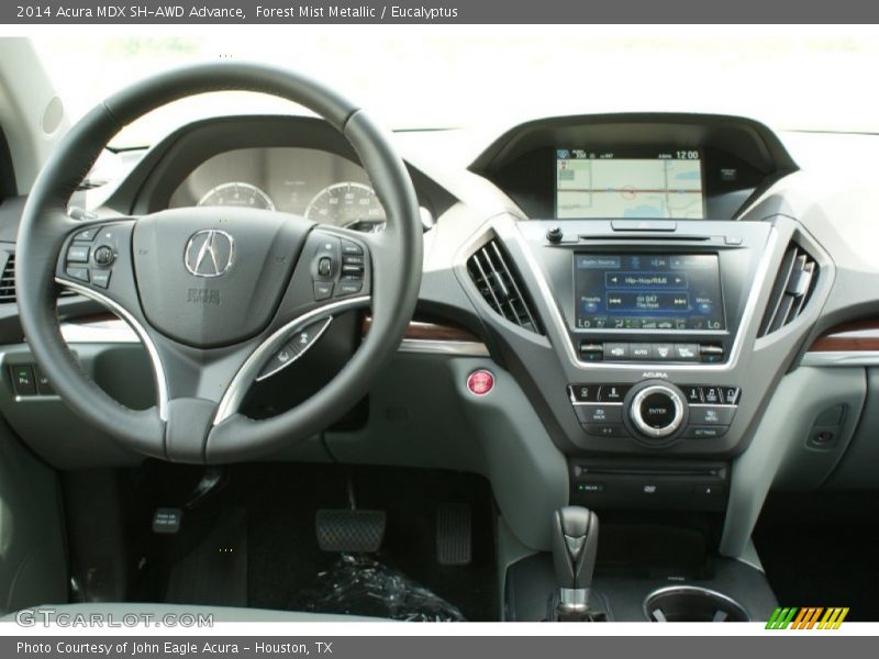 Dashboard of 2014 MDX SH-AWD Advance