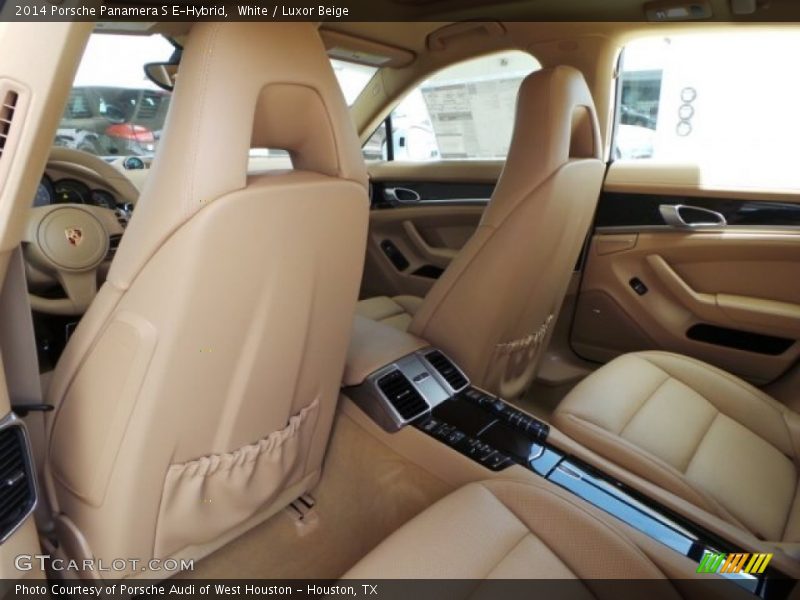 Rear Seat of 2014 Panamera S E-Hybrid