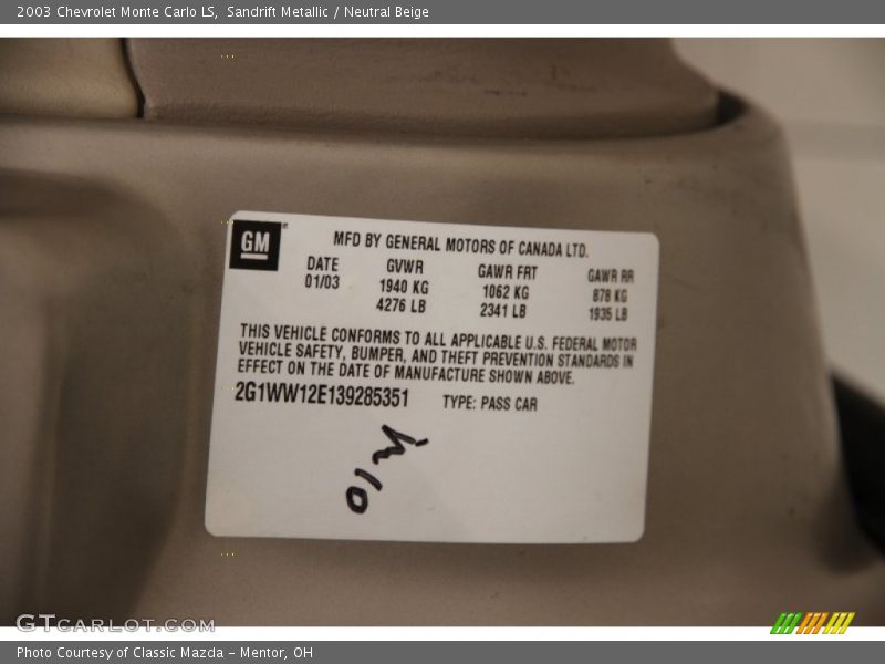 Sandrift Metallic / Neutral Beige 2003 Chevrolet Monte Carlo LS