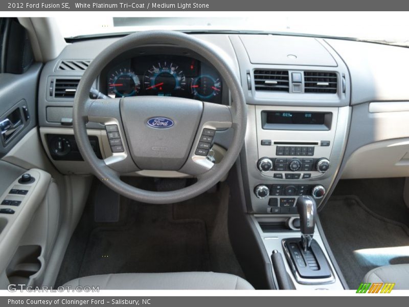 White Platinum Tri-Coat / Medium Light Stone 2012 Ford Fusion SE