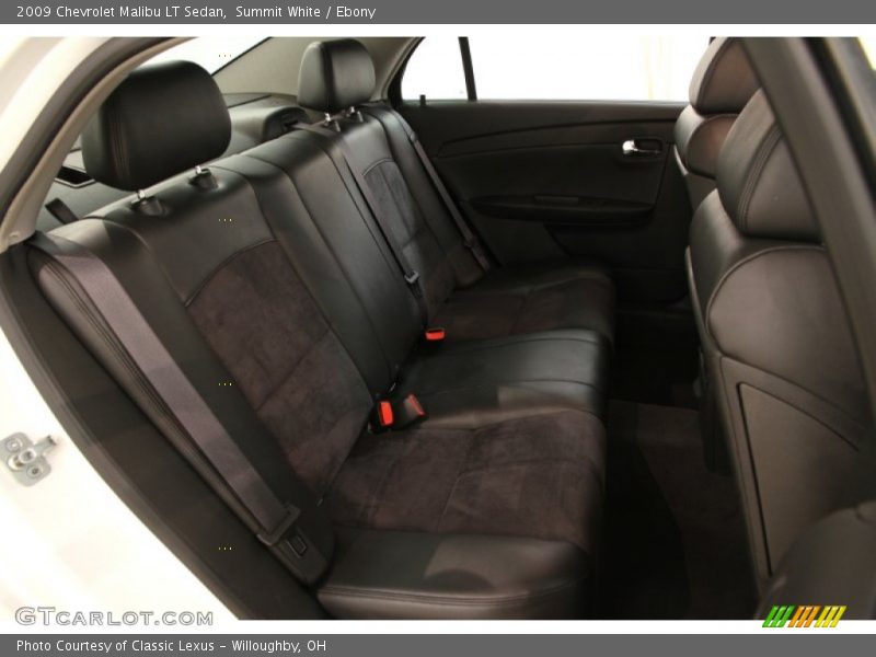 Summit White / Ebony 2009 Chevrolet Malibu LT Sedan