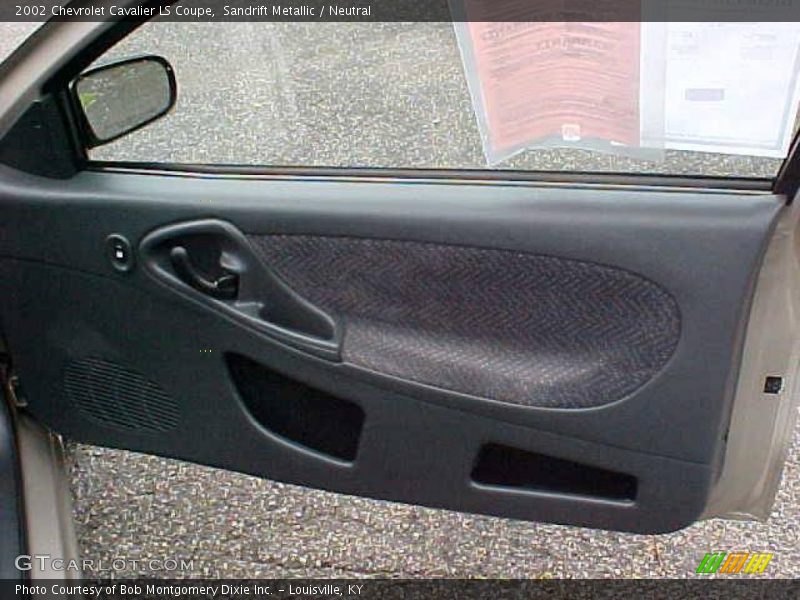 Sandrift Metallic / Neutral 2002 Chevrolet Cavalier LS Coupe