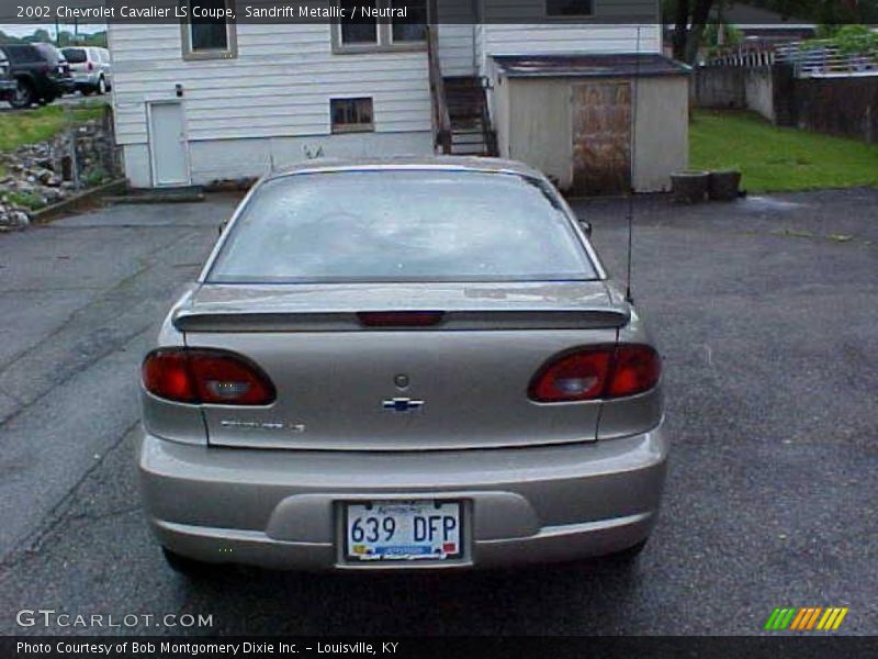 Sandrift Metallic / Neutral 2002 Chevrolet Cavalier LS Coupe