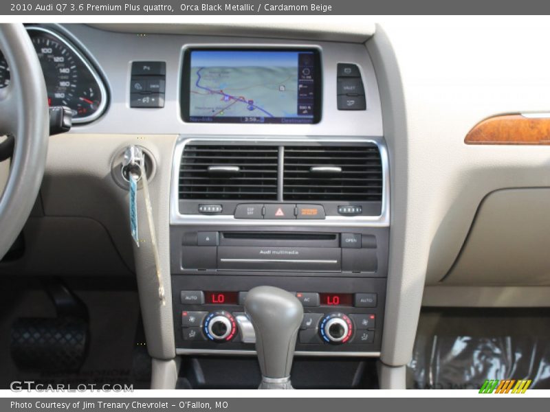 Orca Black Metallic / Cardamom Beige 2010 Audi Q7 3.6 Premium Plus quattro