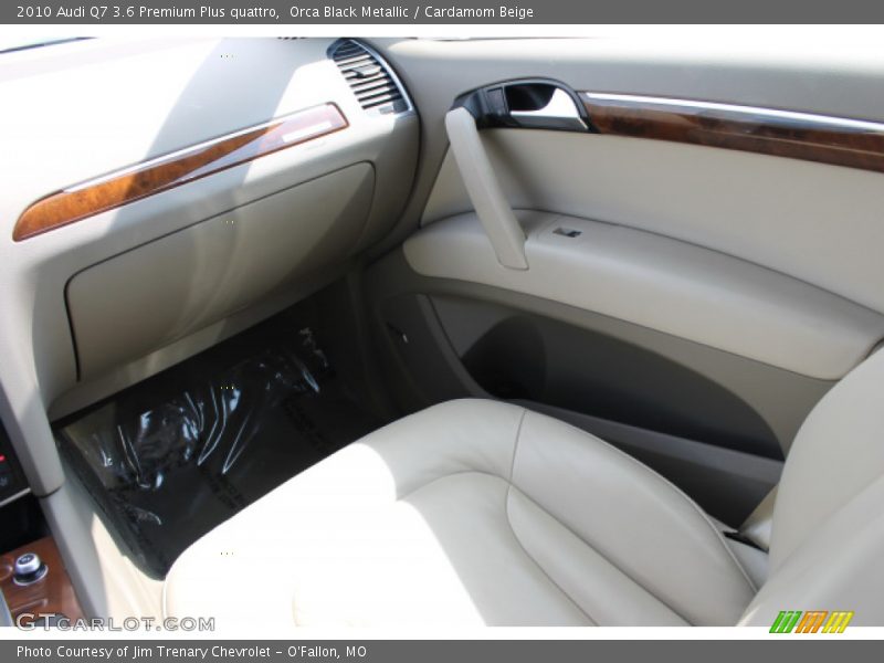 Orca Black Metallic / Cardamom Beige 2010 Audi Q7 3.6 Premium Plus quattro