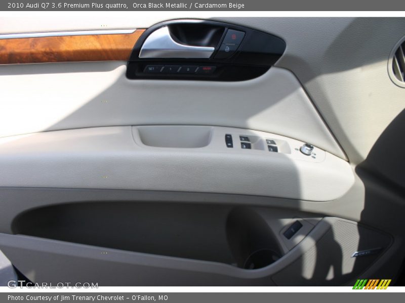 Orca Black Metallic / Cardamom Beige 2010 Audi Q7 3.6 Premium Plus quattro