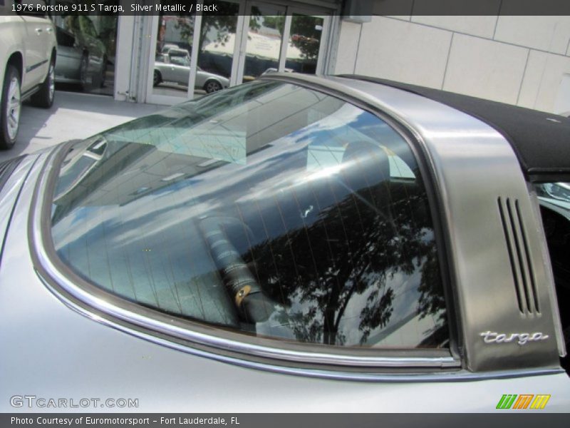 Silver Metallic / Black 1976 Porsche 911 S Targa