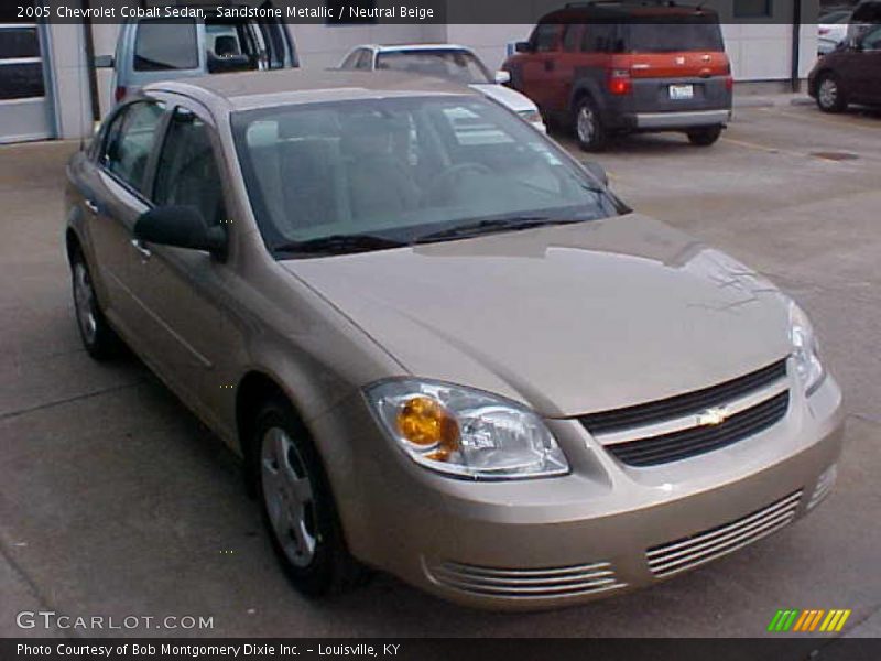 Sandstone Metallic / Neutral Beige 2005 Chevrolet Cobalt Sedan