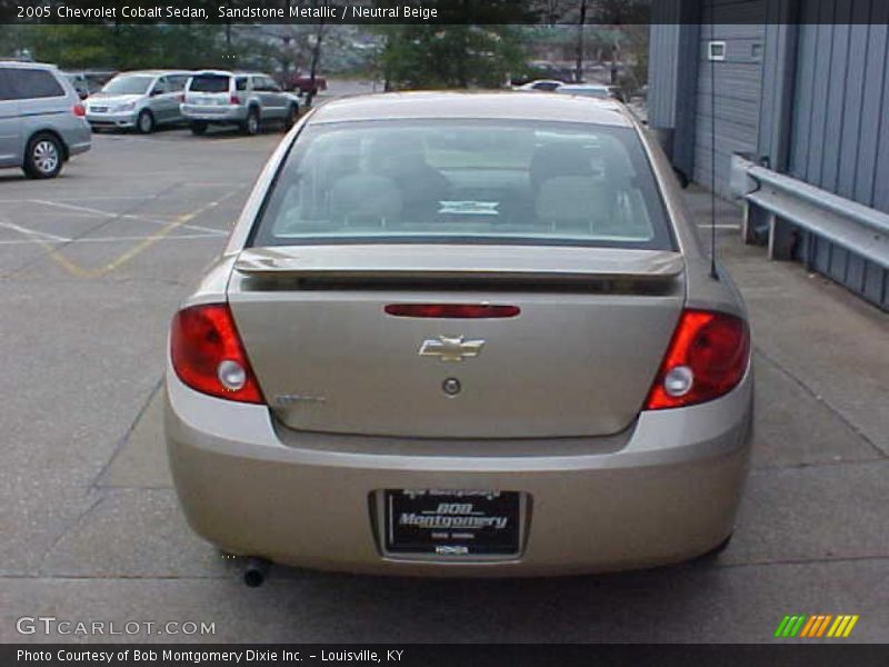 Sandstone Metallic / Neutral Beige 2005 Chevrolet Cobalt Sedan