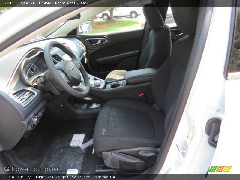 Bright White / Black 2015 Chrysler 200 Limited