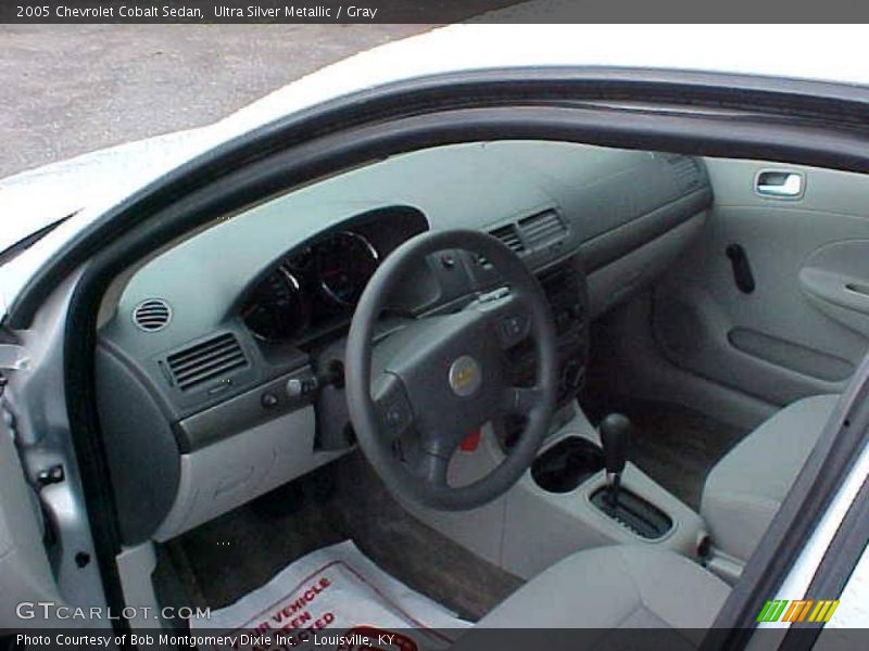 Ultra Silver Metallic / Gray 2005 Chevrolet Cobalt Sedan
