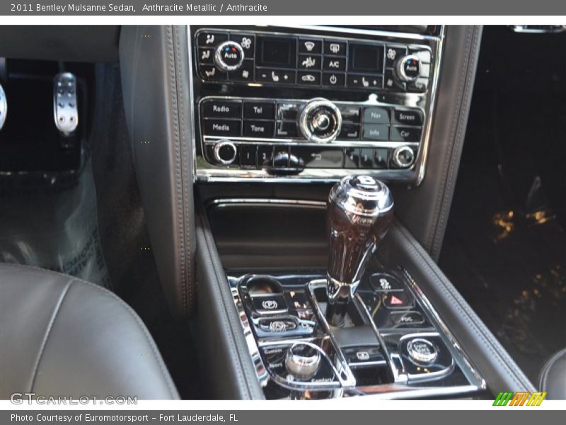  2011 Mulsanne Sedan 8 Speed Automatic Shifter