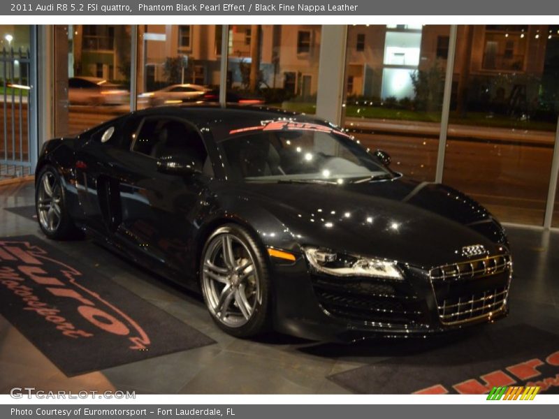 Phantom Black Pearl Effect / Black Fine Nappa Leather 2011 Audi R8 5.2 FSI quattro