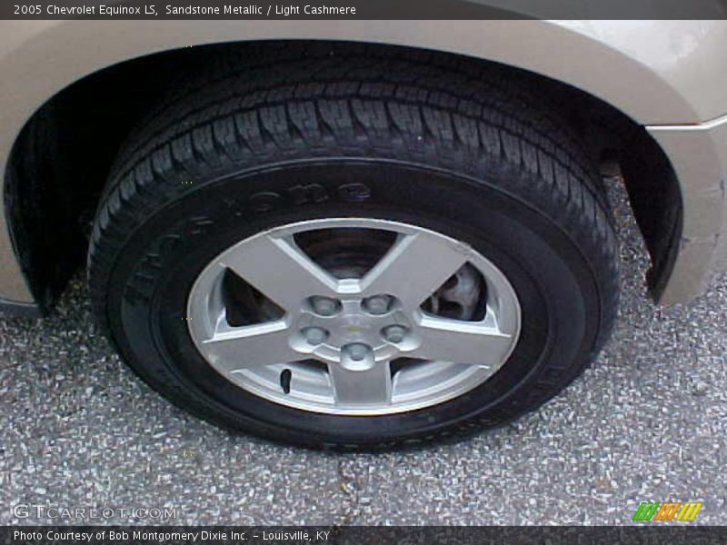 Sandstone Metallic / Light Cashmere 2005 Chevrolet Equinox LS