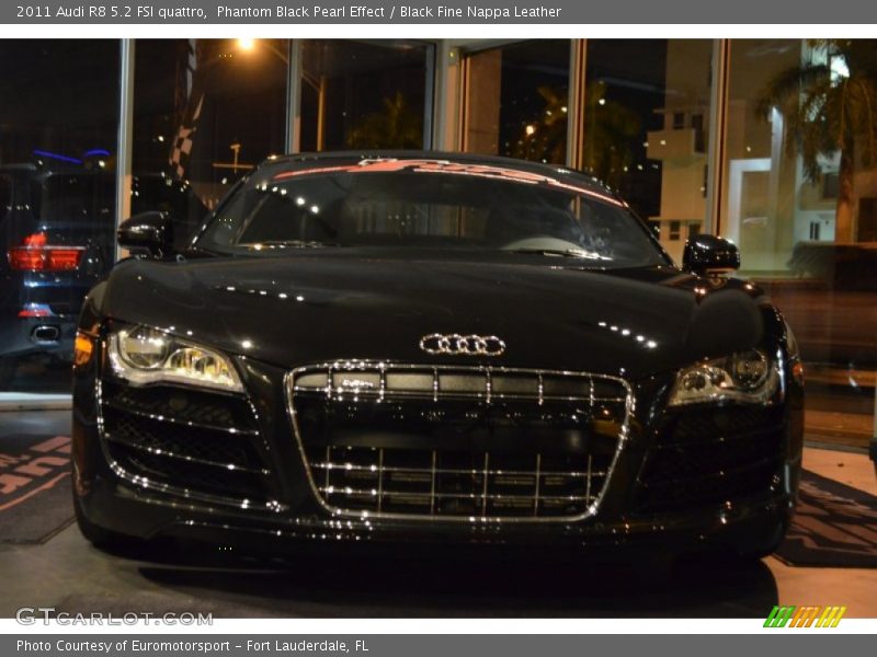 Phantom Black Pearl Effect / Black Fine Nappa Leather 2011 Audi R8 5.2 FSI quattro