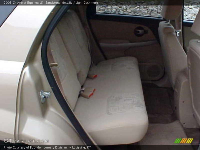 Sandstone Metallic / Light Cashmere 2005 Chevrolet Equinox LS